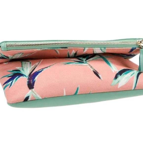 NWOT RACHEL PALLY CLUTCH - Picture 3 of 6